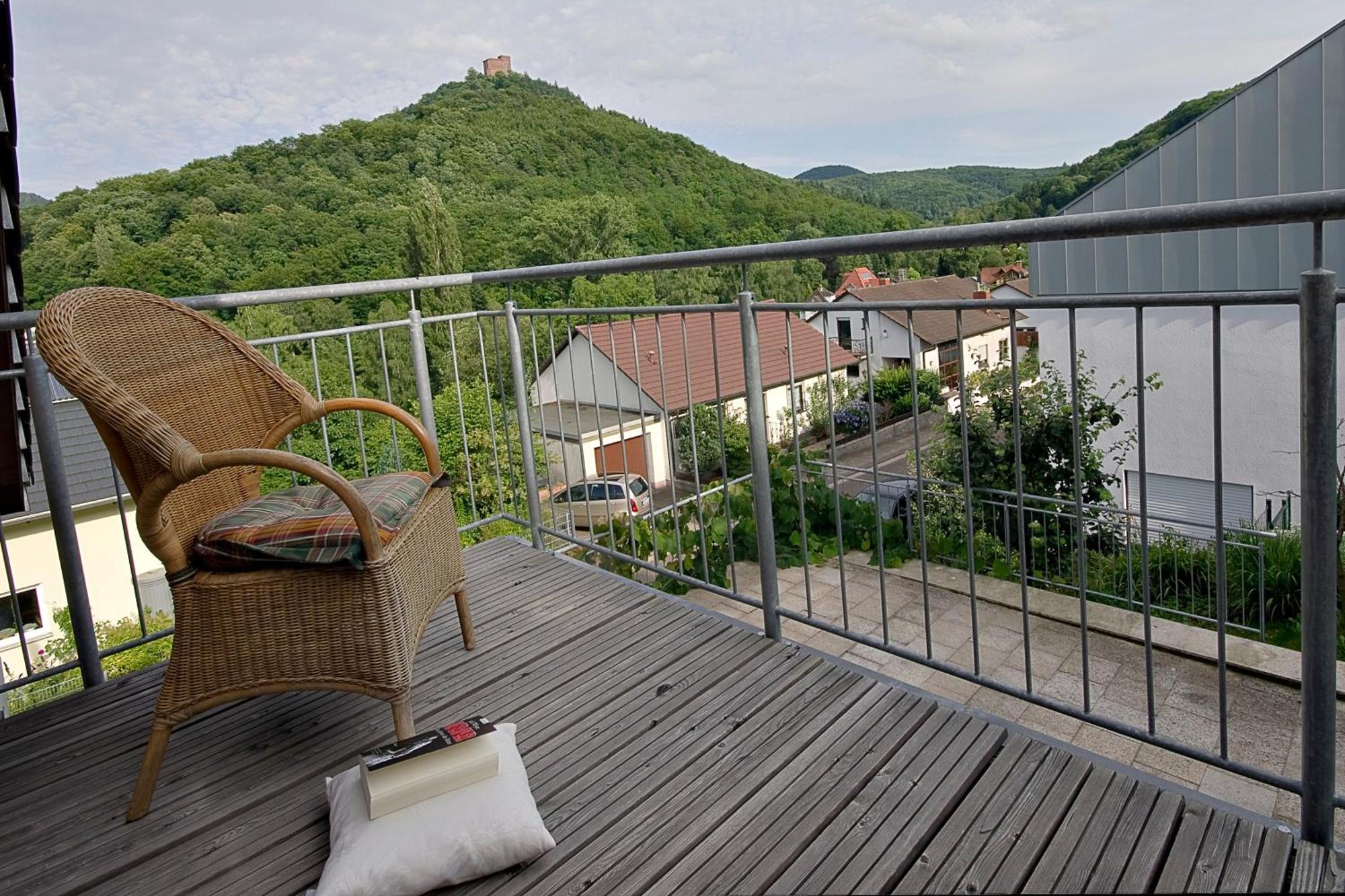 Ferienwohnung Panorama-Fewo Töpfer Annweiler am Trifels Exterior foto